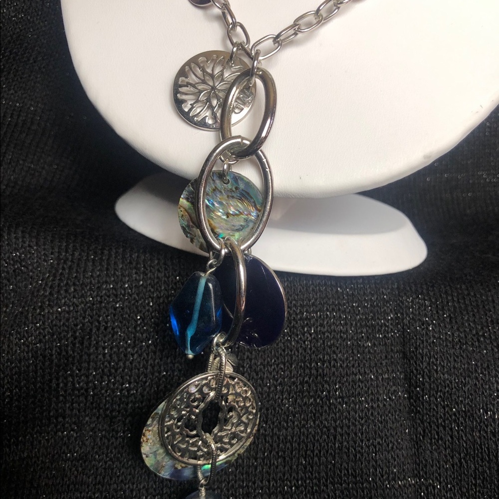 Necklace - Picture 3 of 7